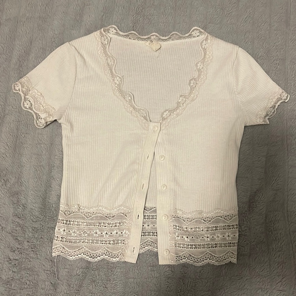 Cute white button up tee